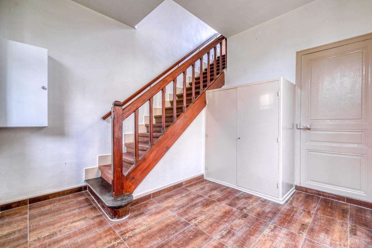 Maison à SAINT-LEU-D&#039;ESSERENT