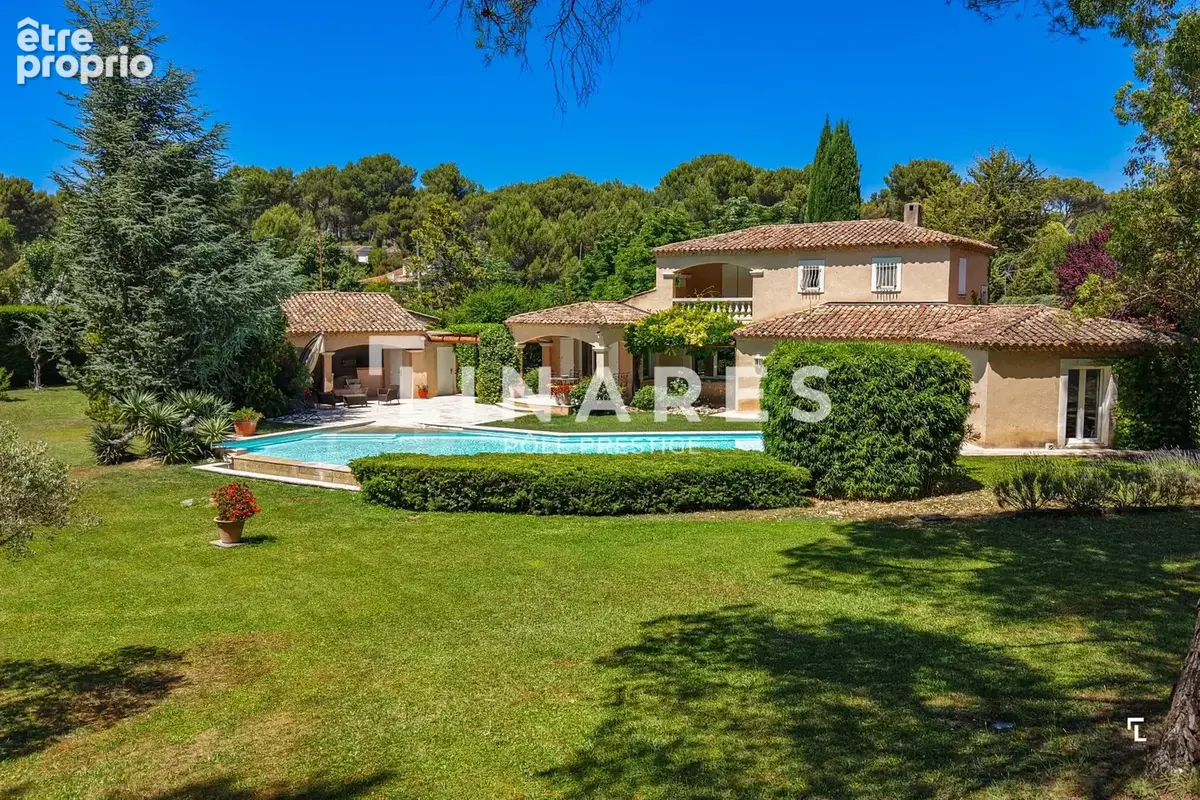 LA PROVENÇALE  – Maison provençale de 200m2  - Piscine - Terrain de 4000m2 - Potentiel constructible - Aix-en-Provence - photo 20