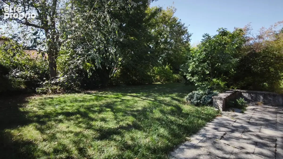 Maison 148m² à saint-denis-lès-bourg - photo 13