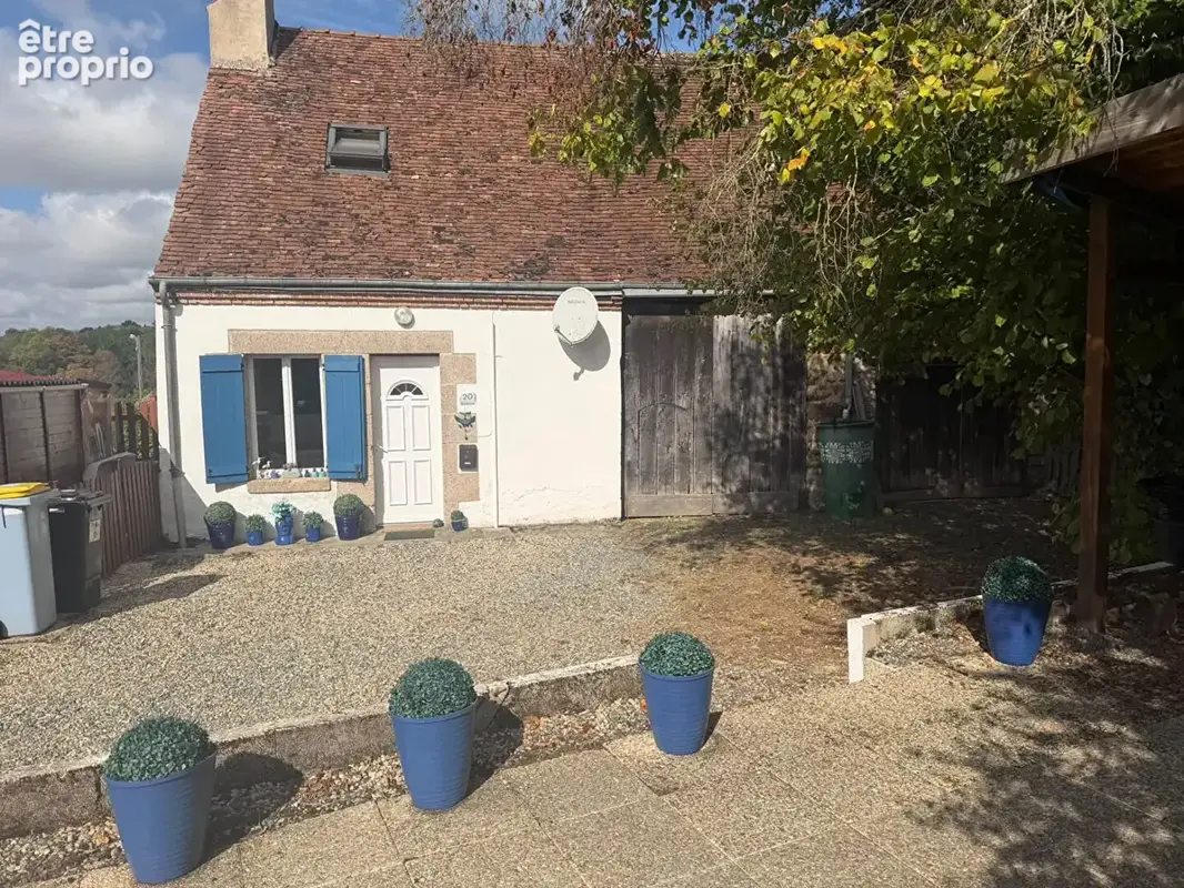 Maison à LA CELLE-DUNOISE