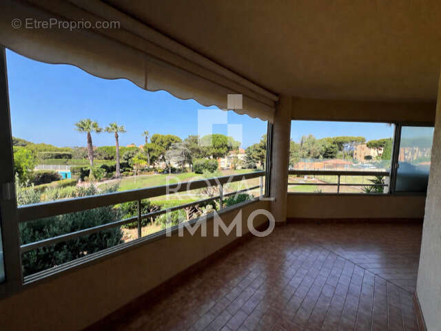 Appartement à SIX-FOURS-LES-PLAGES