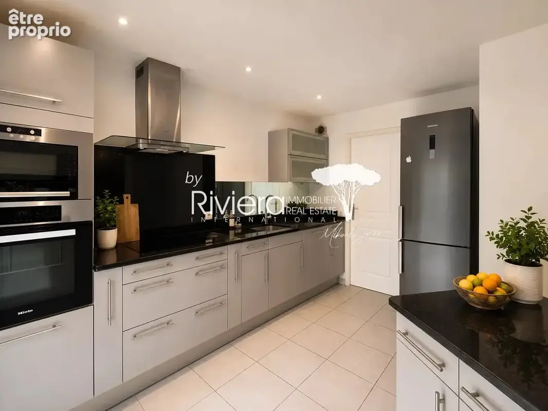 Cavalaire dans domaine privé - villa  4 chambres avec piscin - photo 6