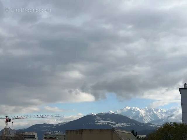 Appartement à ECHIROLLES