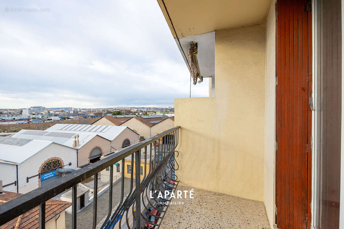 Appartement à MARSEILLE-14E