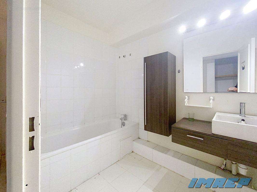 Appartement à MARSEILLE-10E