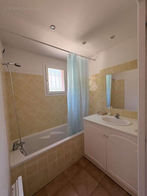 Appartement 36 m² à Roquebrune-Sur-Argens  - photo 7