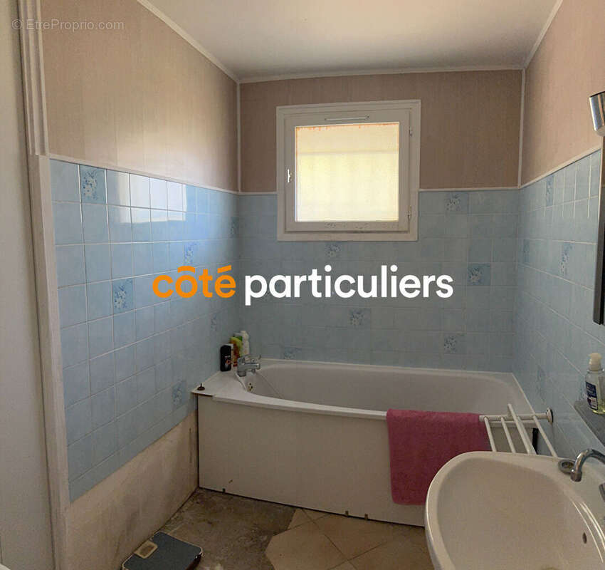 Maison à VILLEMOUSTAUSSOU