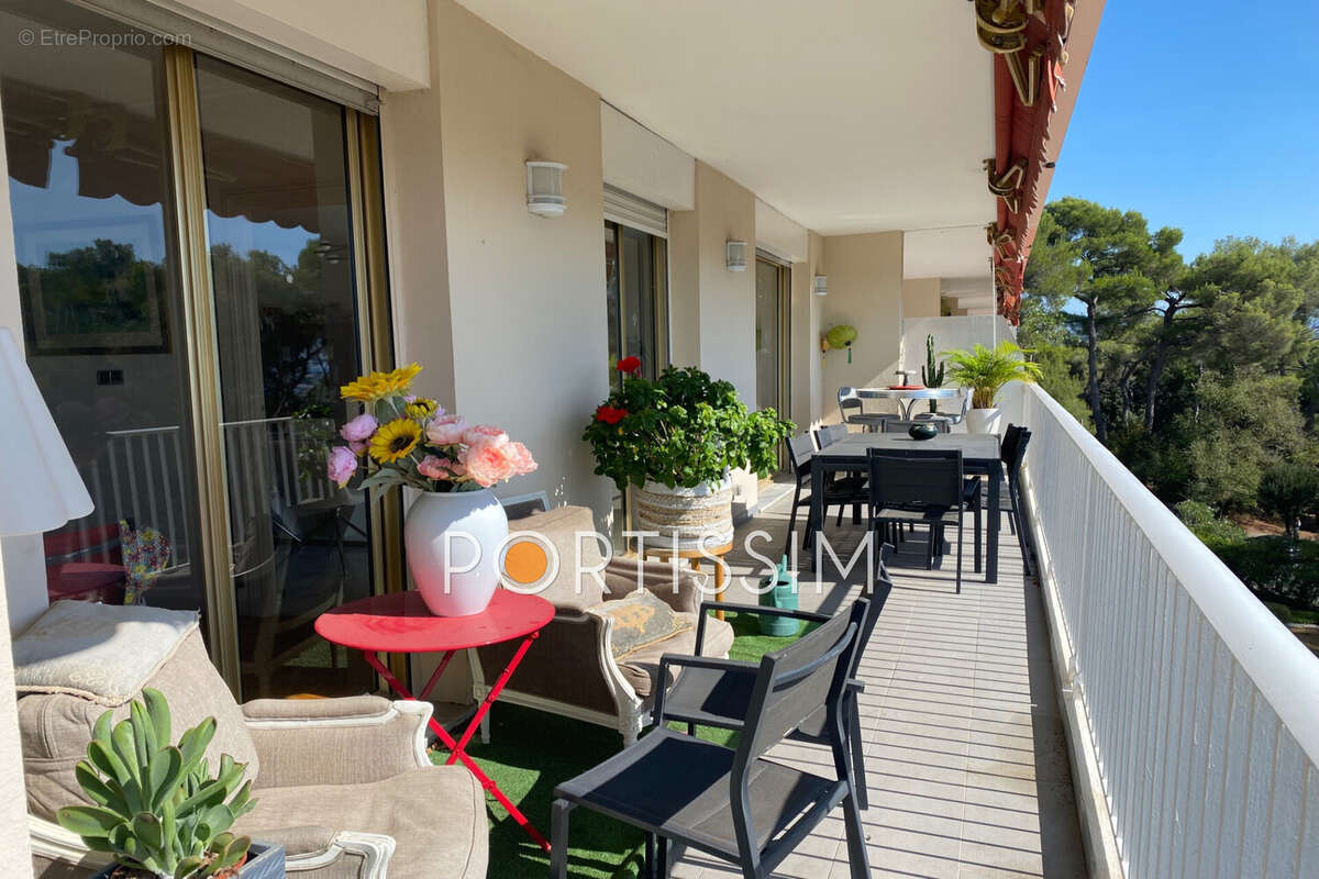 Appartement à CAGNES-SUR-MER