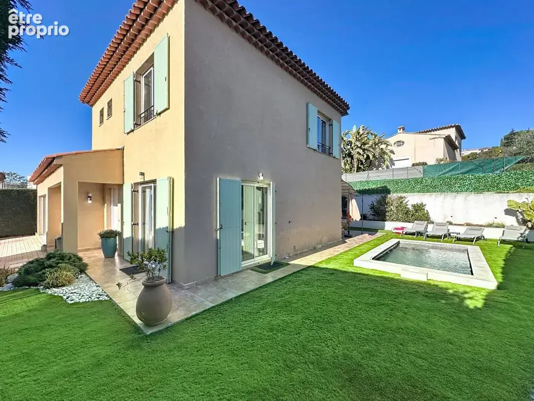 Maison à CAGNES-SUR-MER