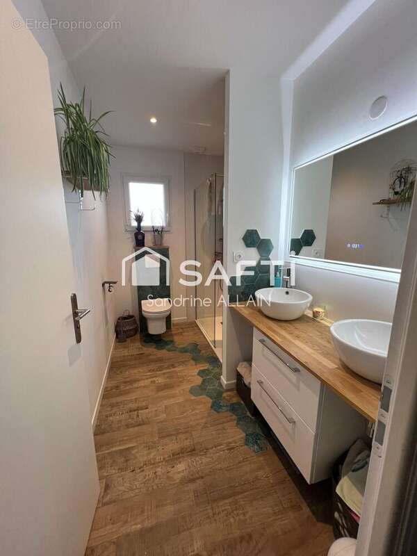 Photo 9 - Maison à HENON