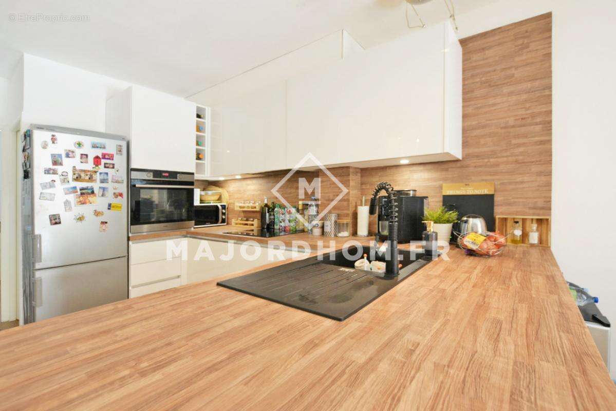 Appartement à MARSEILLE-9E