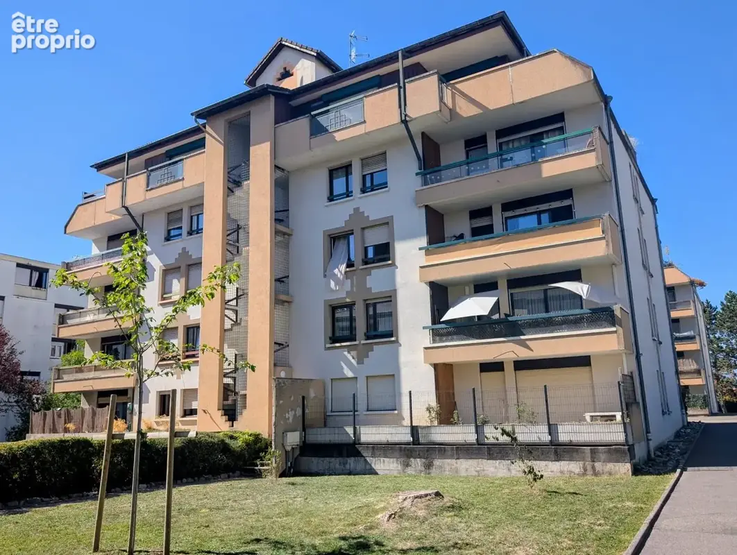 Photo Appartement à Gaillard au prix de 270 000€