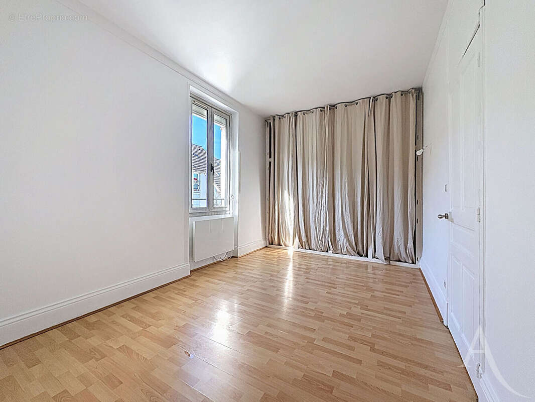 Maison à MANTES-LA-VILLE