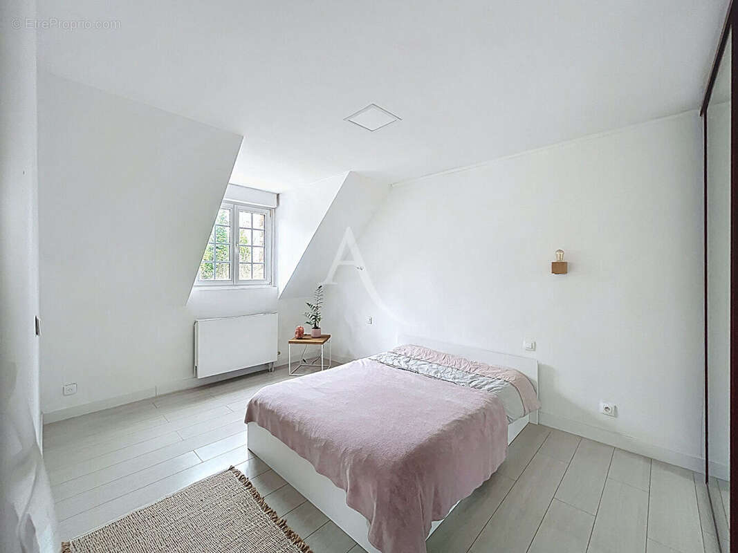 Maison à CALAIS