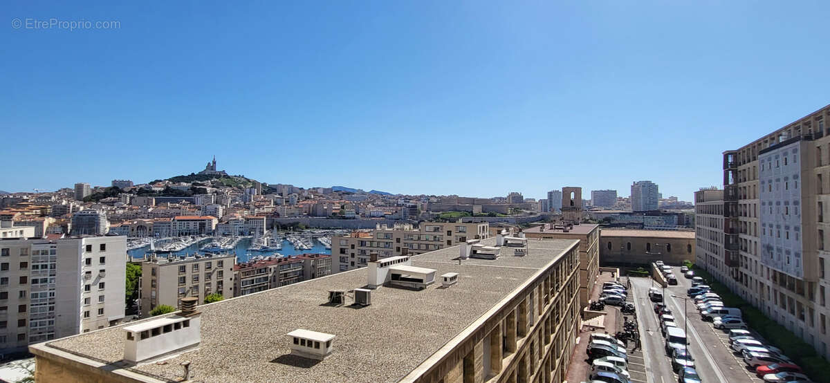 Appartement à MARSEILLE-2E