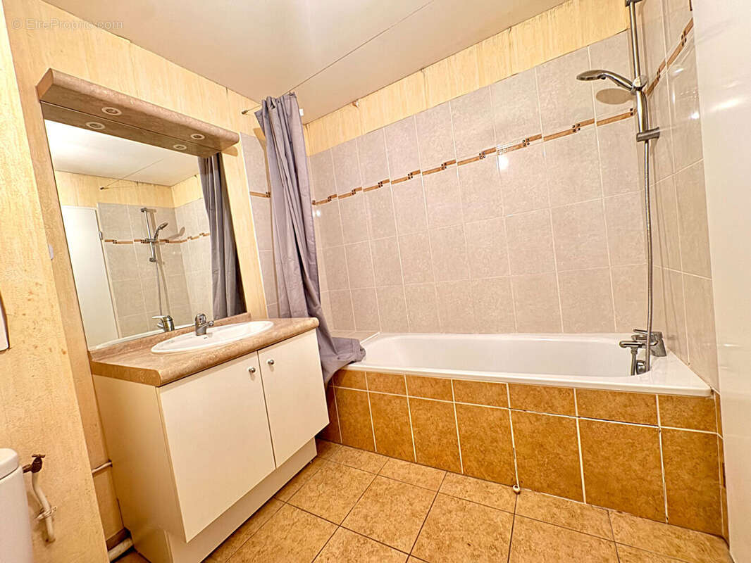 Appartement à VERNOUILLET