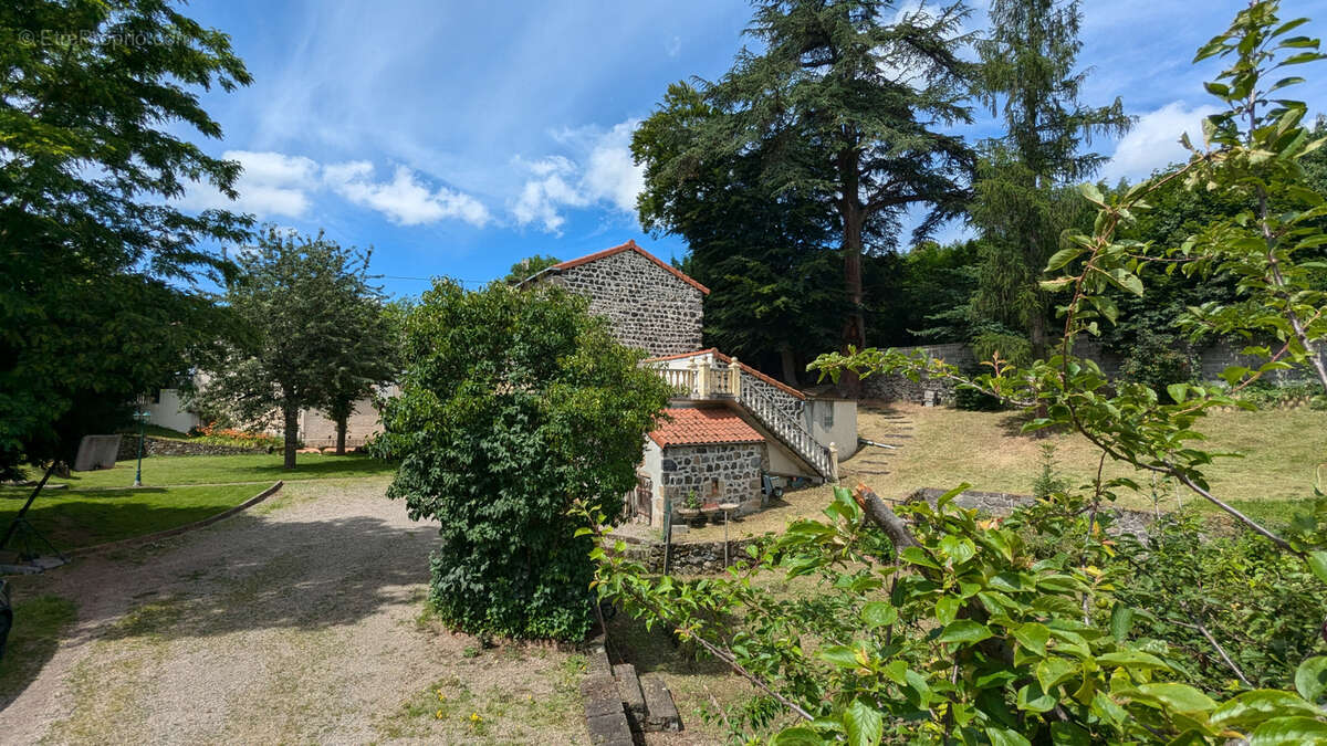 Maison à ORCINES