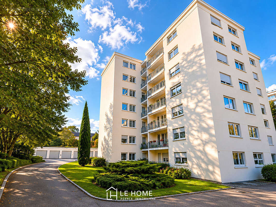 Appartement à TASSIN-LA-DEMI-LUNE