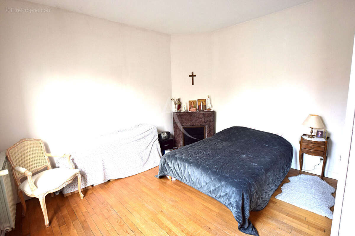 Maison à GOMETZ-LE-CHATEL