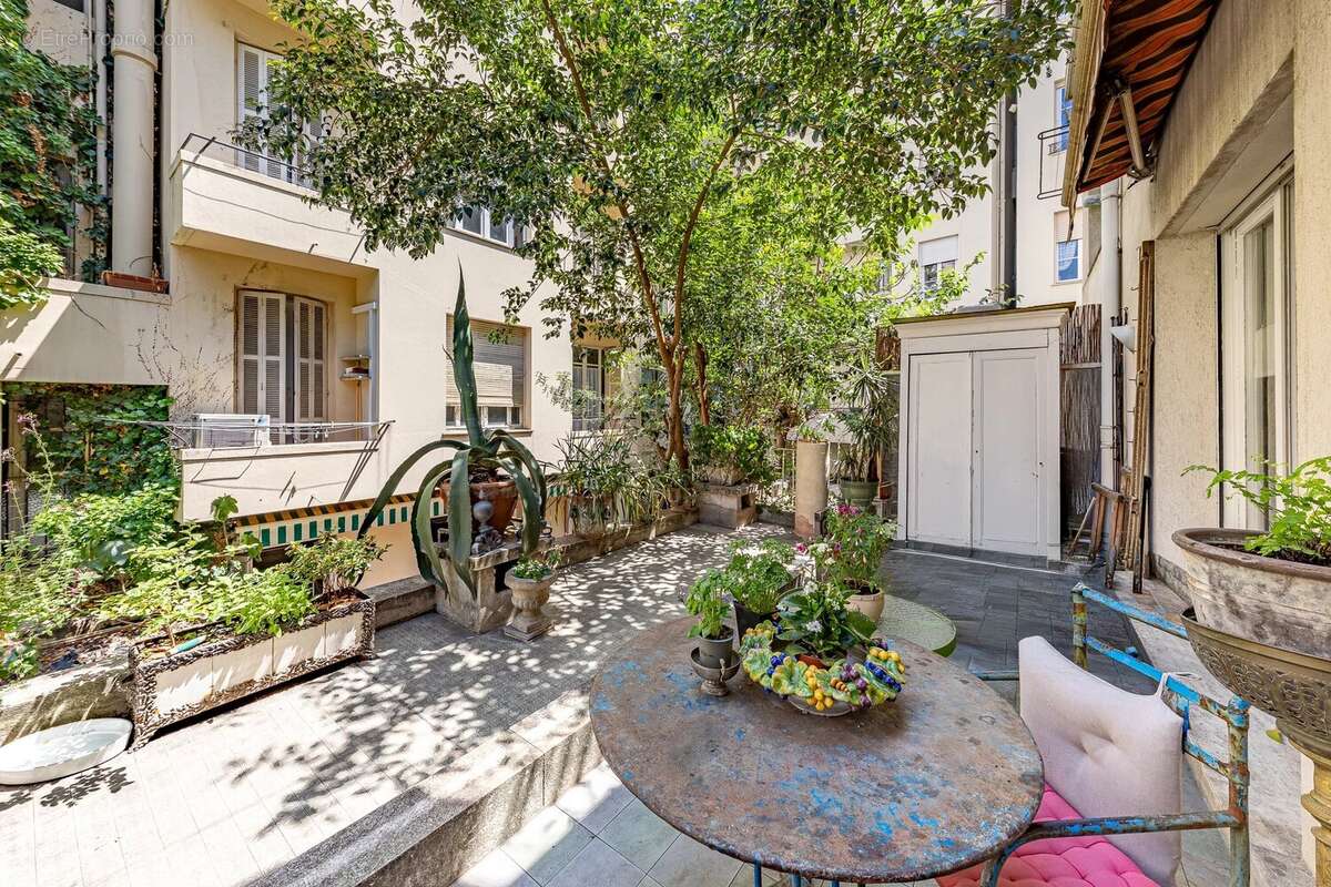 Appartement à NICE