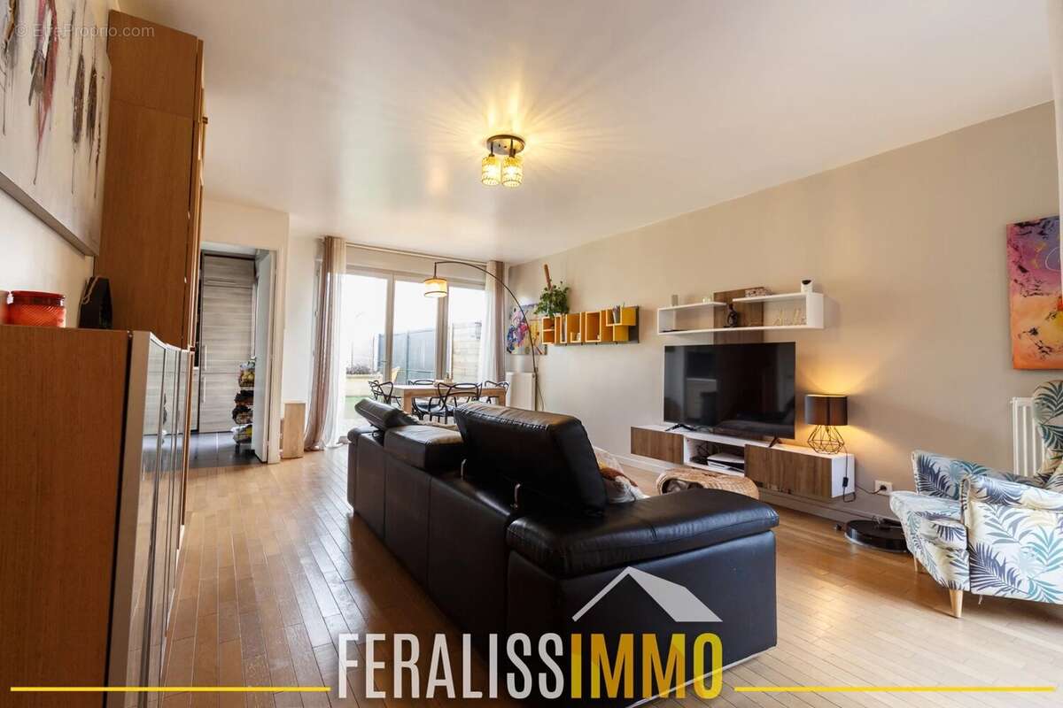 Maison à CONFLANS-SAINTE-HONORINE