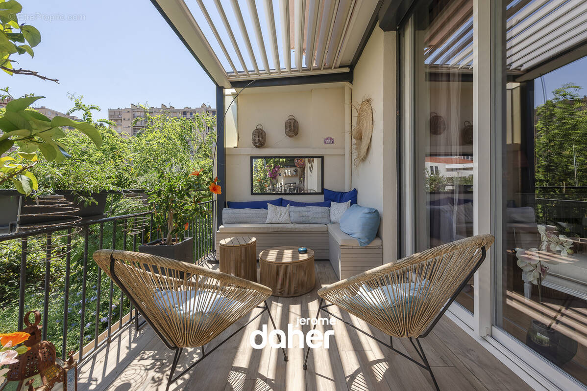 Appartement à MARSEILLE-6E