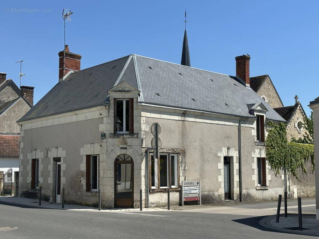 Maison à OISLY