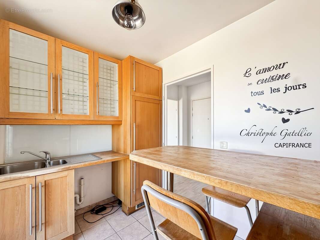 Dernier étage t4 (3 chambres) avec terrasse de 65 m² - photo 8