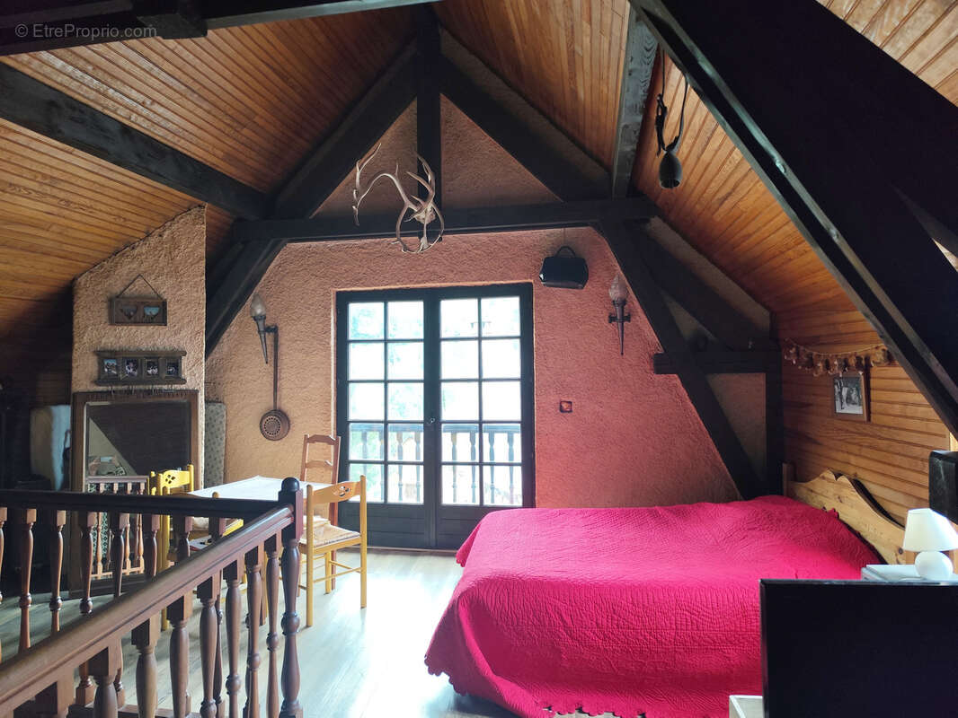 Maison à BENQUE-DESSOUS-ET-DESSUS