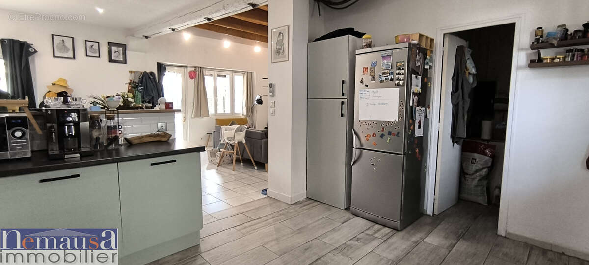 Maison à UCHAUD