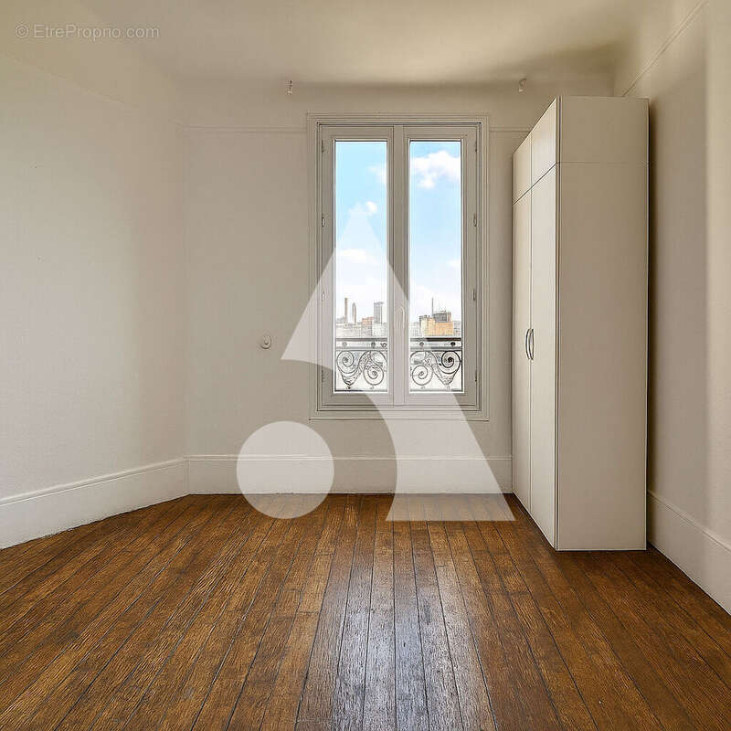Appartement à AUBERVILLIERS