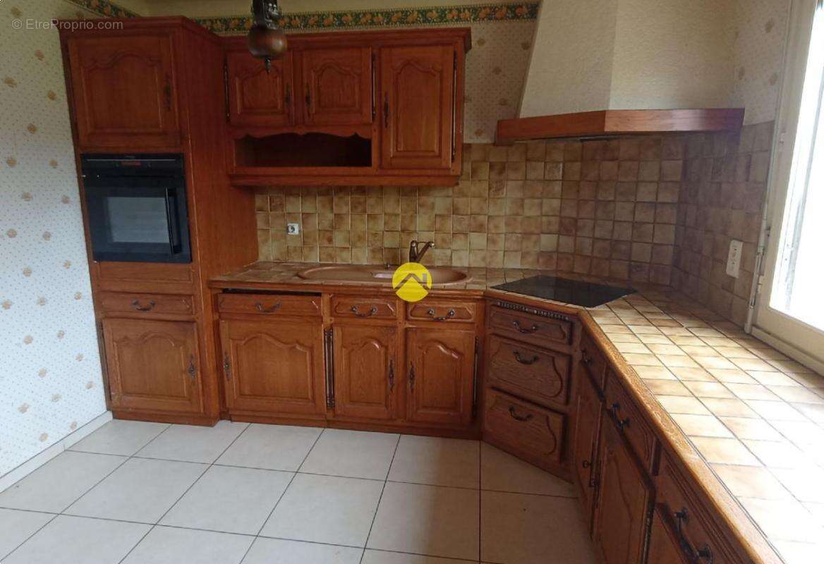 Maison à VILLEBOUGIS