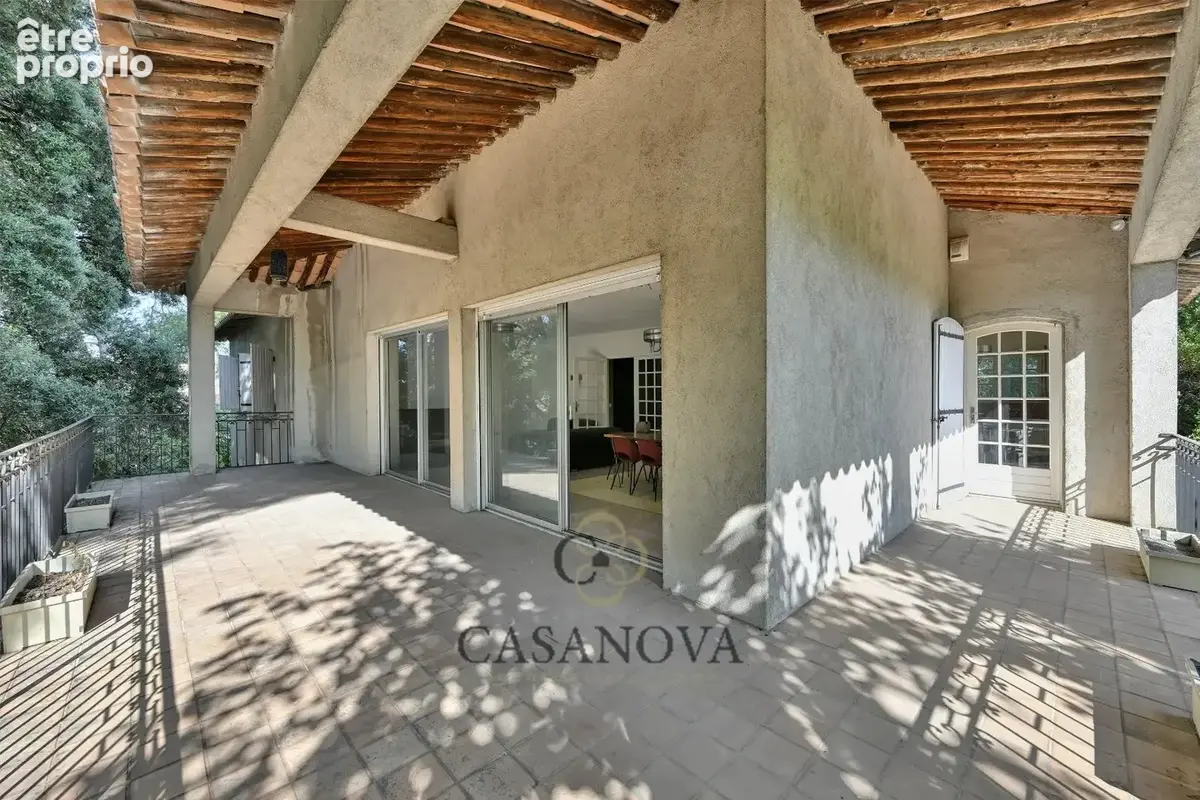Maison familiale à rénover sur grand terrain arboré de 2 932 m²  Montpellier Aiguelongue - photo 2