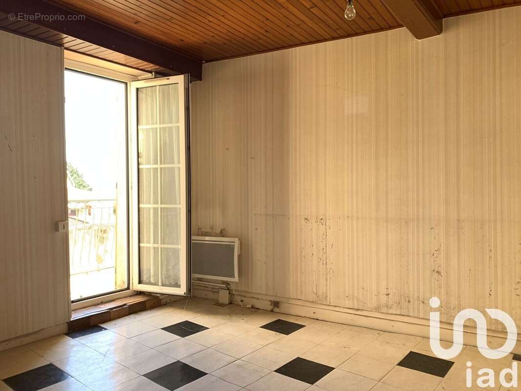 Photo 4 - Maison à VEYRE-MONTON