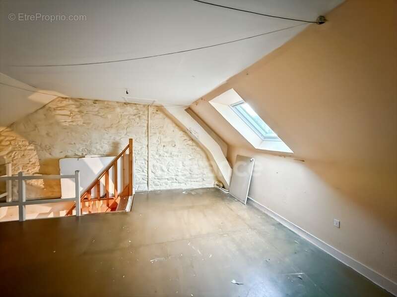 Maison à LE RELECQ-KERHUON