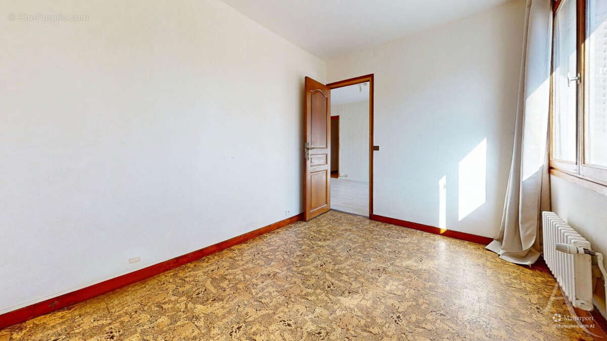 Appartement 3 pièces 46 m2 Premier achat ou investissement locatif au 10 avenue de la République à Seyssinet - photo 5