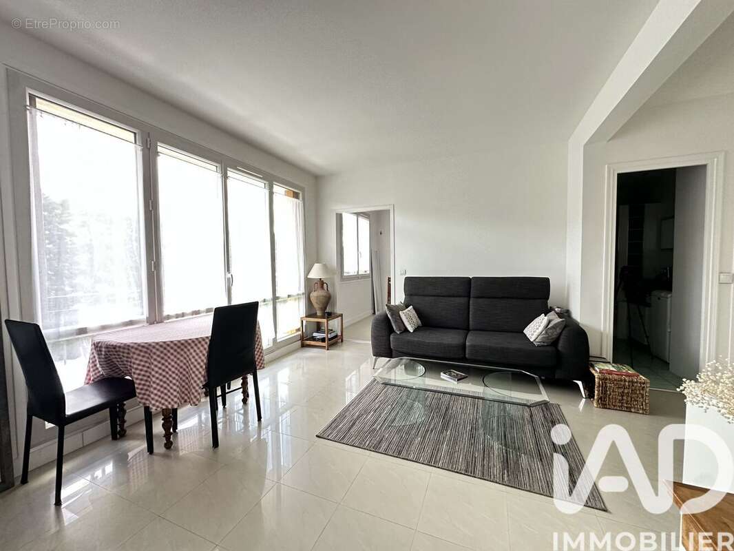 Appartement 62 m² à Antony  - photo 4