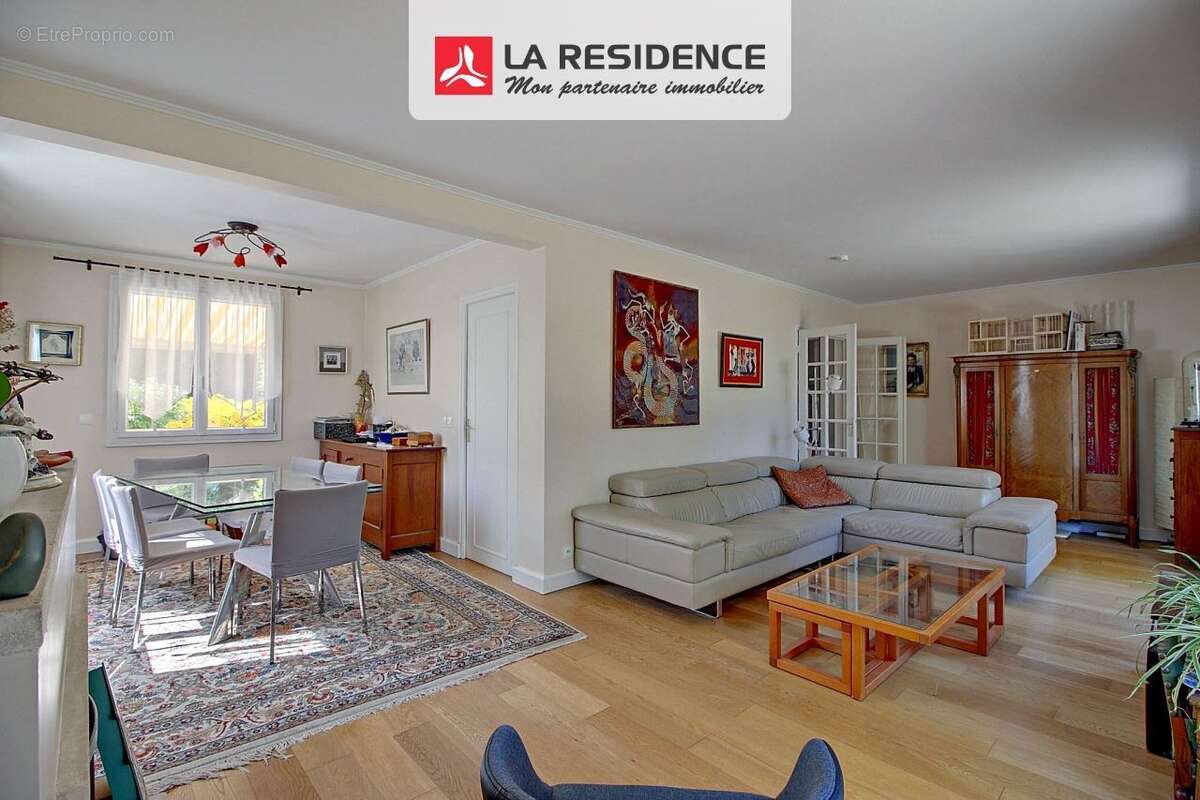 Maison 133 m² à Chambourcy  - photo 6