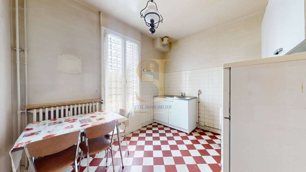 Maison à CORBEIL-ESSONNES