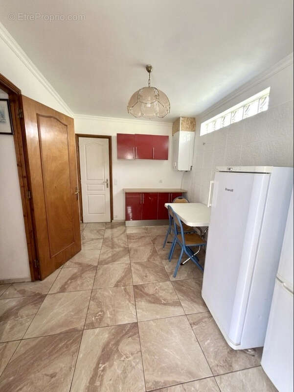 Appartement 62 m² à La Courneuve  - photo 5
