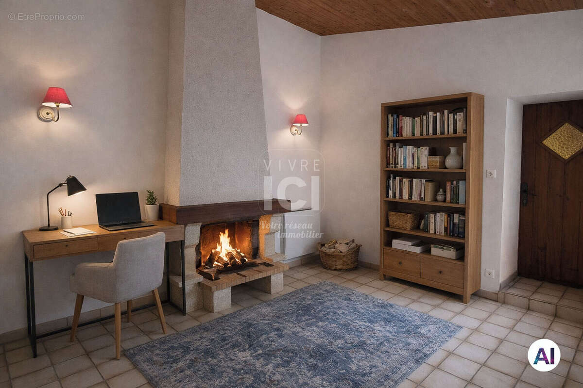 Maison à SAINT-ETIENNE-DE-MONTLUC