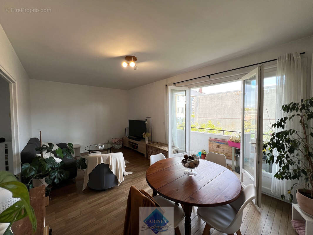 Appartement à ABBEVILLE