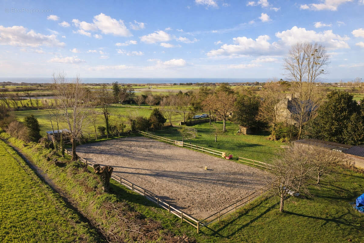 Maison à BLAINVILLE-SUR-MER
