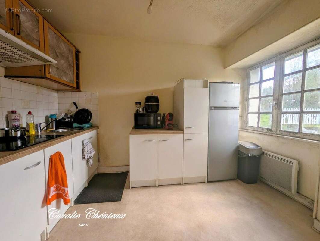 Photo 2 - Maison à YDES