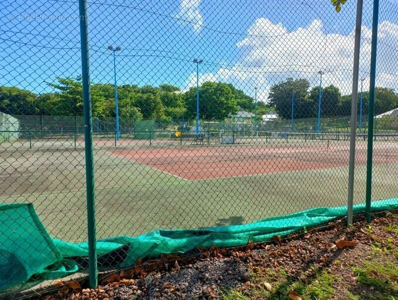 Appartement à LE MOULE