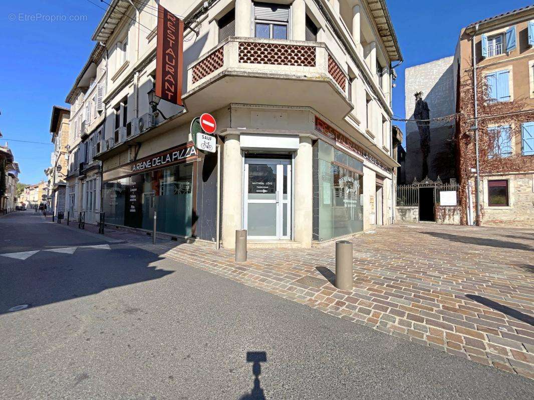 Appartement à CAZERES