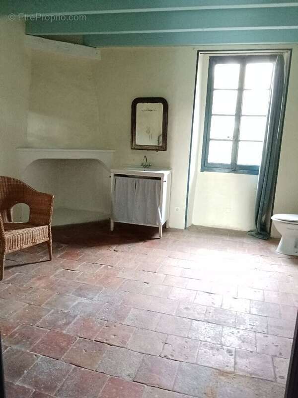 Maison à CROS