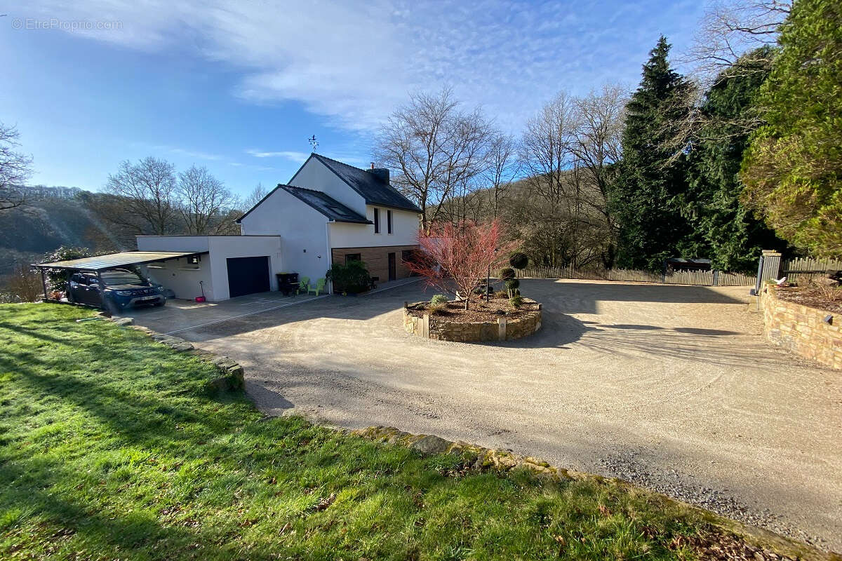 Maison à MONTERBLANC