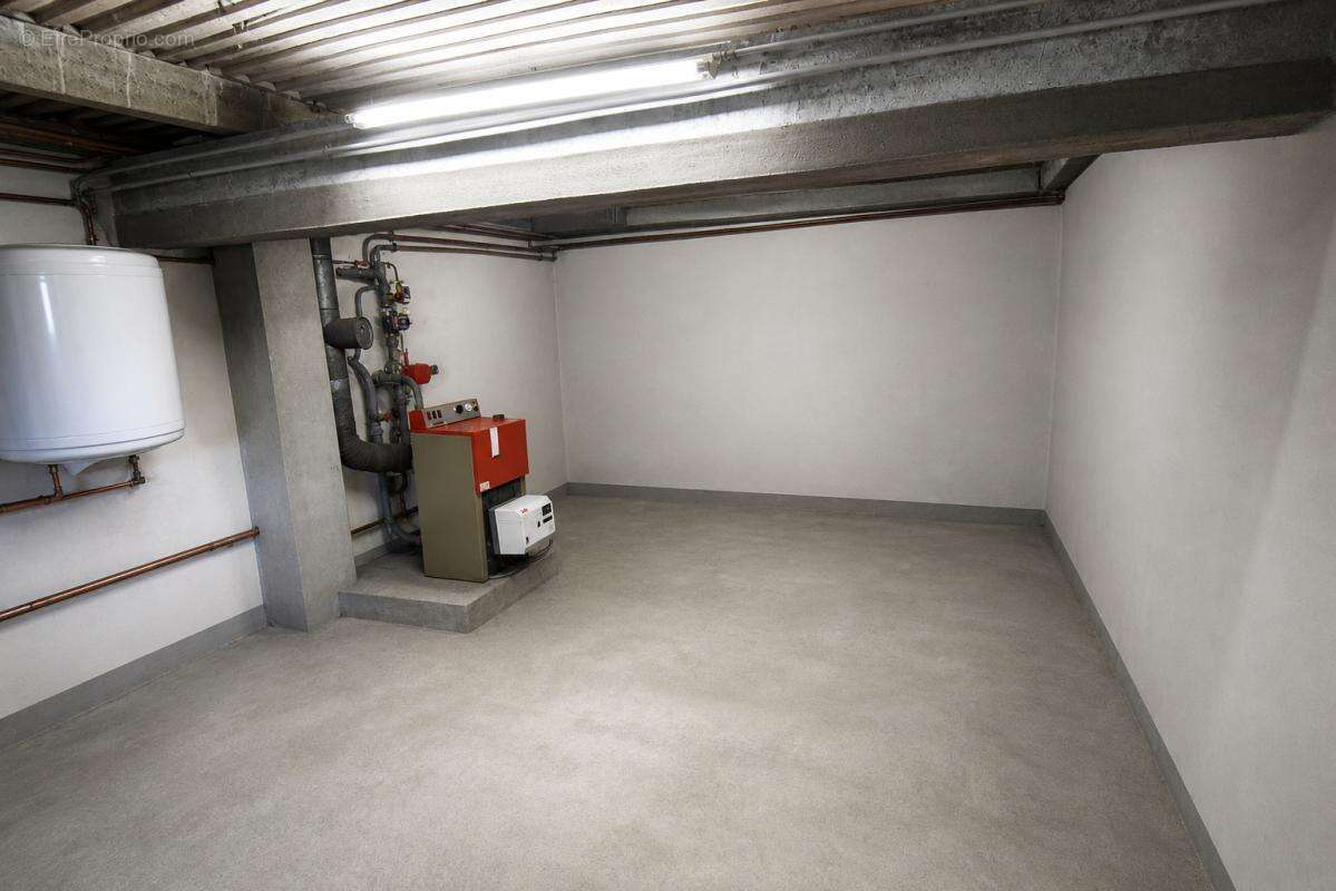 Lafrançaise, 82130 , Tarn et Garonne. Maison  plain-pied  82 m², 5 Pièces , 3 chambres avec jardin privatif et garage fermé - photo 13