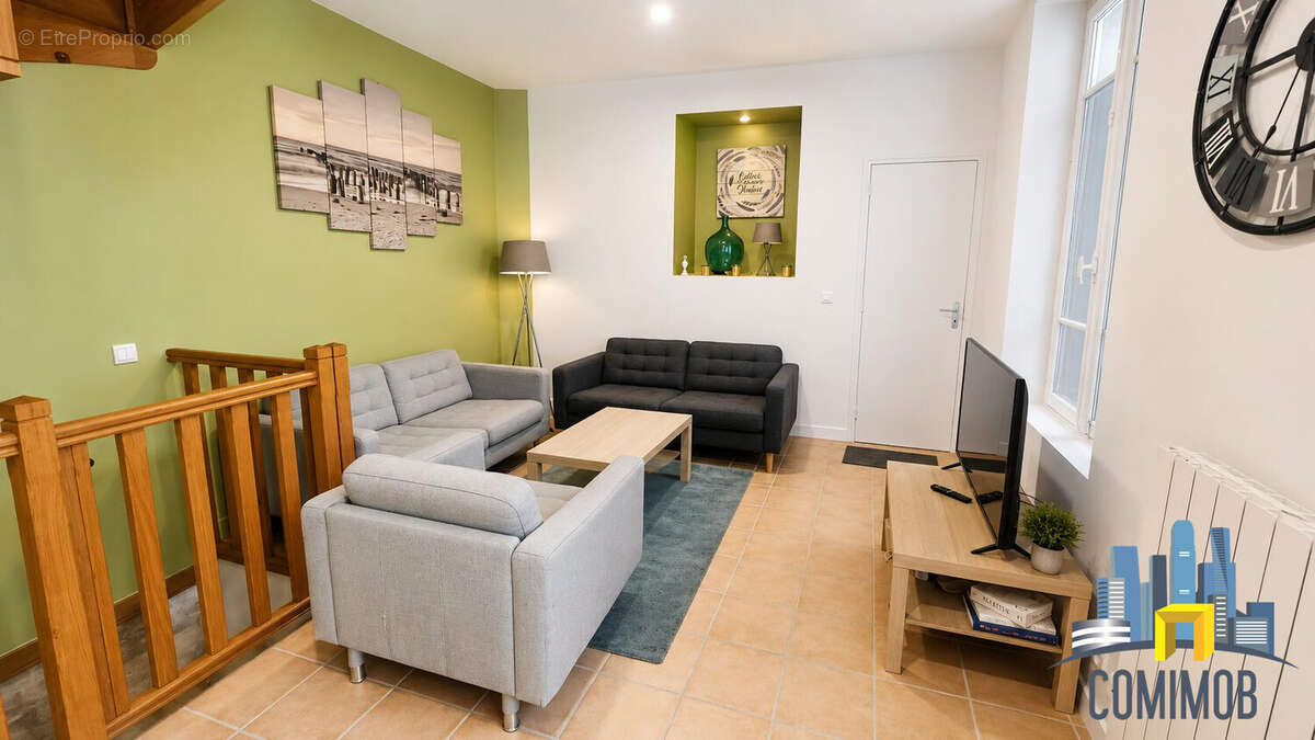 Maison 97 m² à Poissy  - photo 2